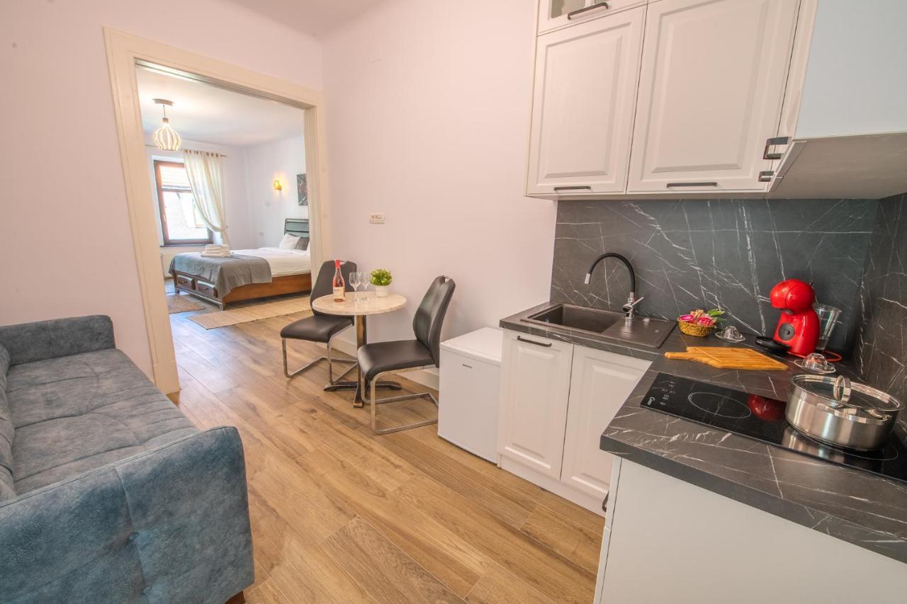 Old Town Suites Брашов Екстериор снимка