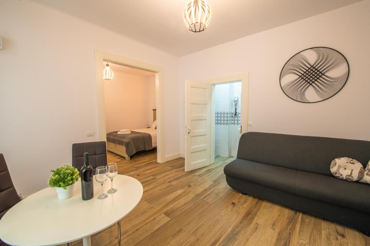 Old Town Suites Брашов Екстериор снимка