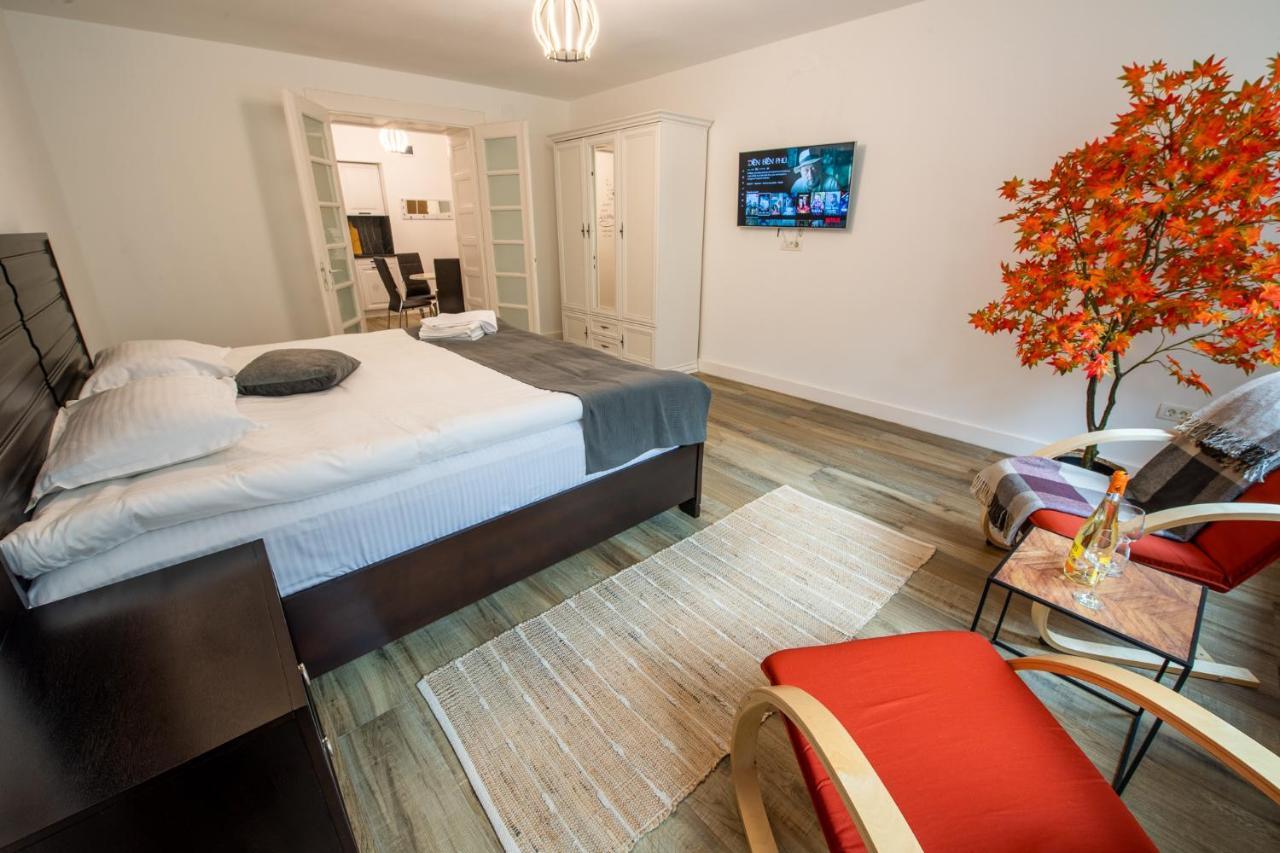Old Town Suites Брашов Екстериор снимка