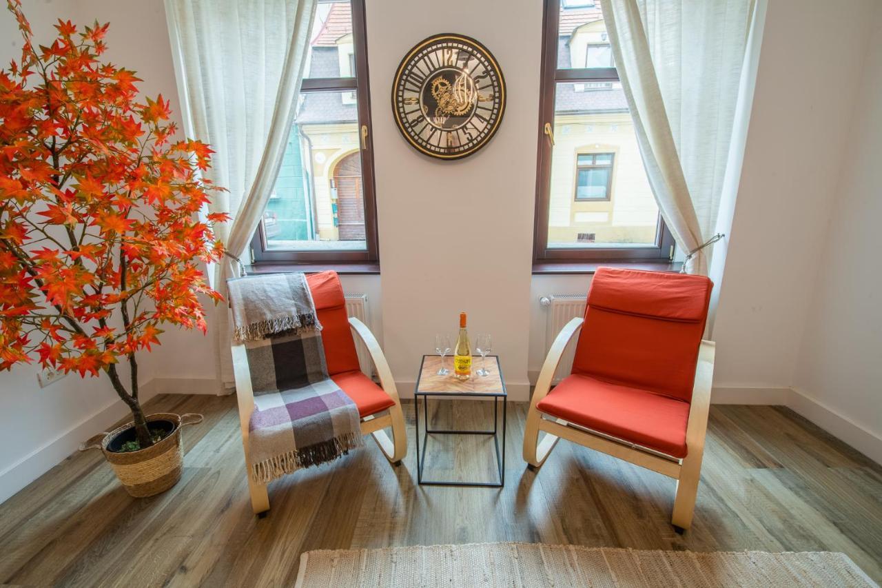 Old Town Suites Брашов Екстериор снимка